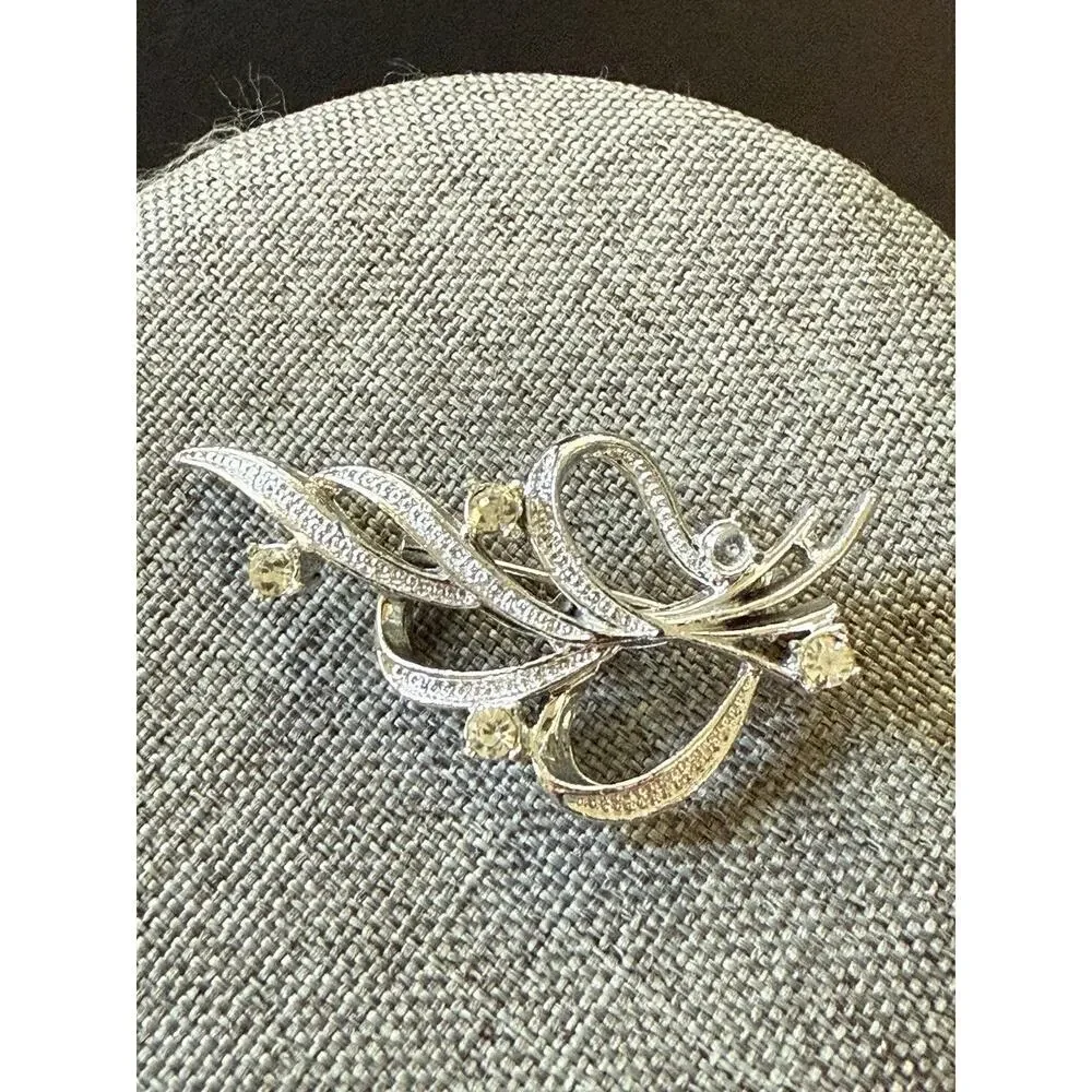 Vintage Signed Gerrys Leaf Brooch Pin Silver Tone White Rhinestone Ribbon